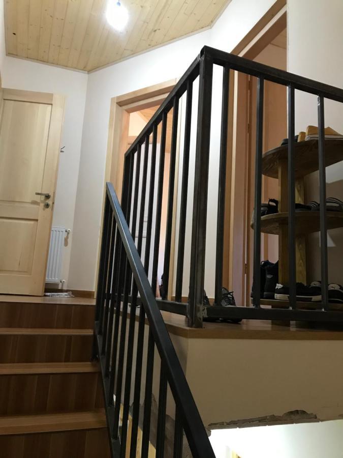 Sana Guest House Mestia Luaran gambar