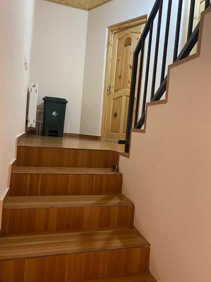 Sana Guest House Mestia Luaran gambar
