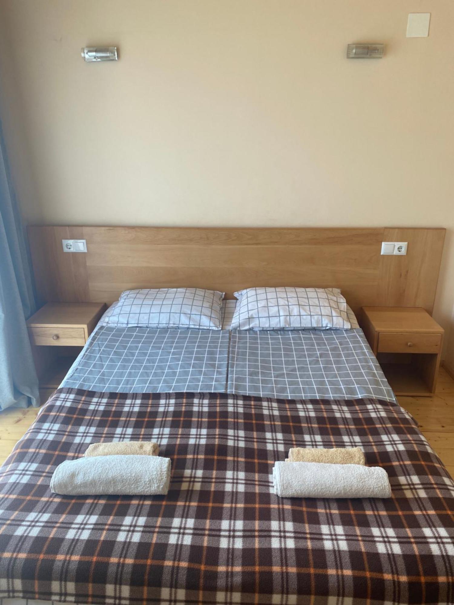 Sana Guest House Mestia Luaran gambar